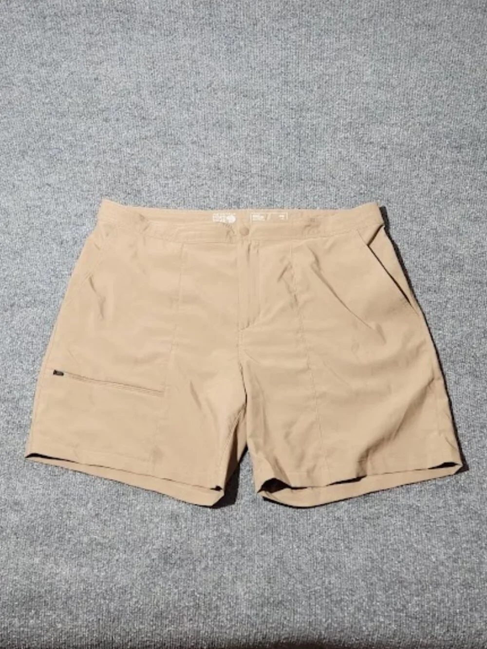 Mountain Hardware Men's Chino Style Shorts Size 36